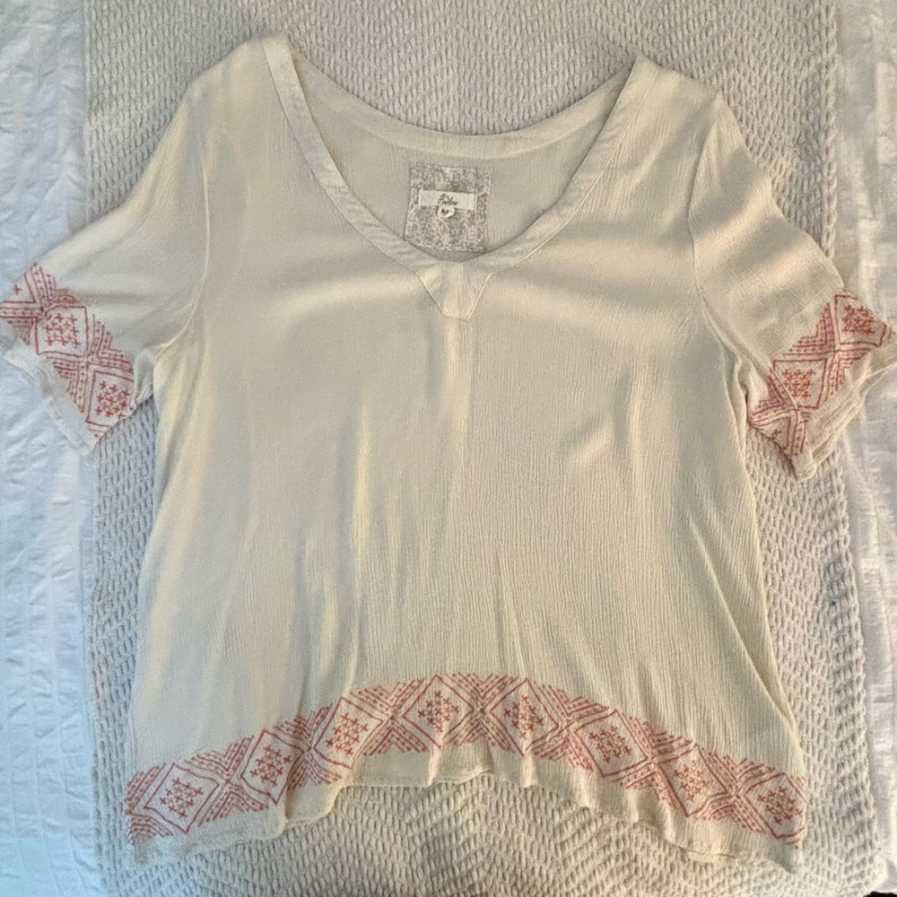 Thrifted short-sleeved flowy blouse